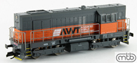 [Lokomotivy] → [Motorov] → [T466.2/T448.0] → AWT 740 736 : dieselov lokomotiva tmav ed s oranovm psem „AWT“
