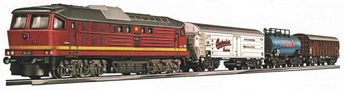 [Soupravy] → [S lokomotivou] → 1624: set dieselov lokomotivy BR 130 a t nkladnch 4-osch voz