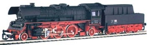 [Lokomotivy] → [Parn] → [BR 23] → 02112: parn lokomotiva ern s ervenm pojezdem a kouovmi plechy BR 23