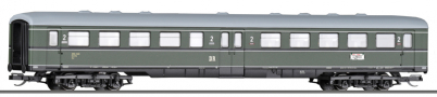 osobní vůz zelený s šedou střechou 2. tř., typ B4ümg