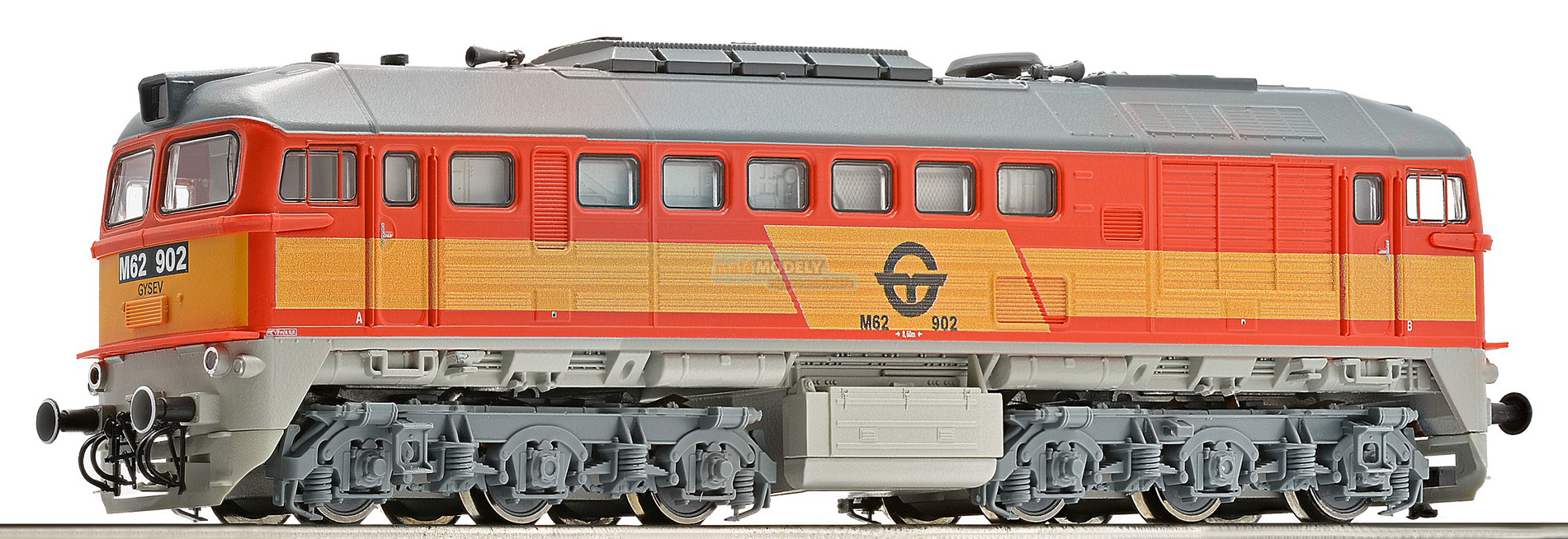 Dieselová lokomotivy M62 v oranžovém livreji, GySEV