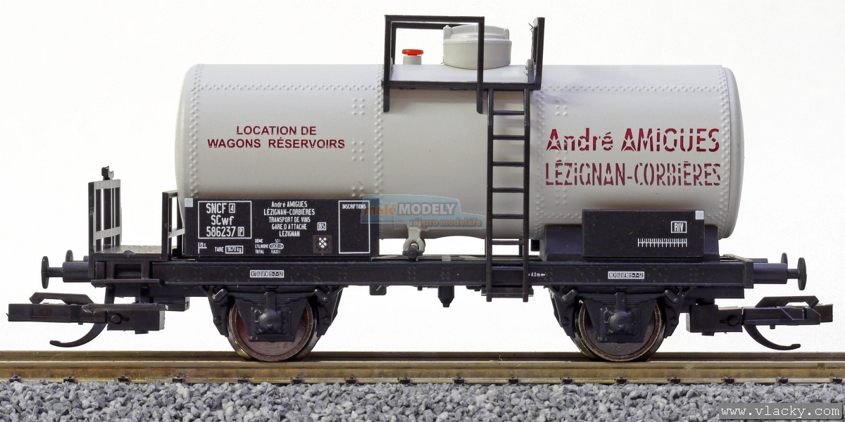 Cisternový vůz Scwf <b>Andre Amioues</b> 
