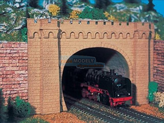 Portál tunelu Moseltal, dvoujkolejný