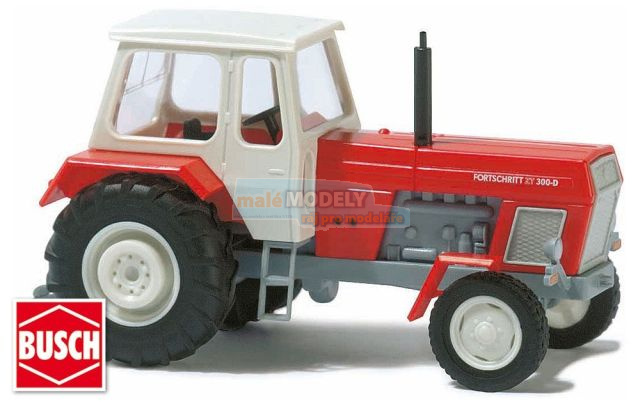 Traktor Fortschritt - červený