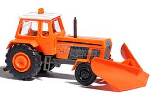 Traktor Fortschritt oranžový s lopatou na sníh,III - IV