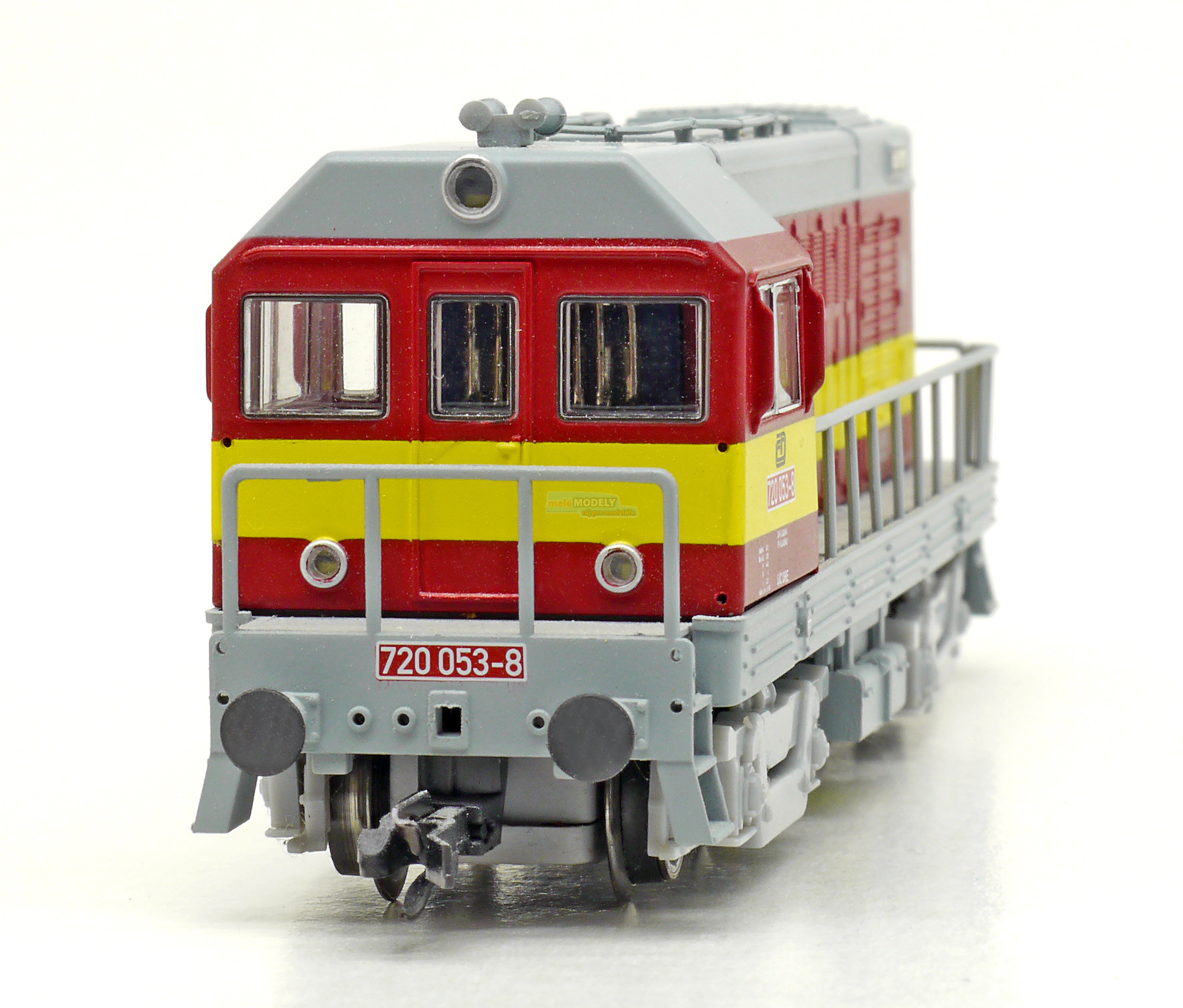 Dieselová lokomotiva řady 720 053