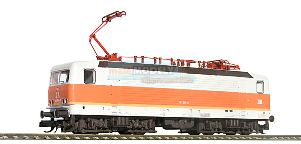 Elektrická lokomotiva BR 143