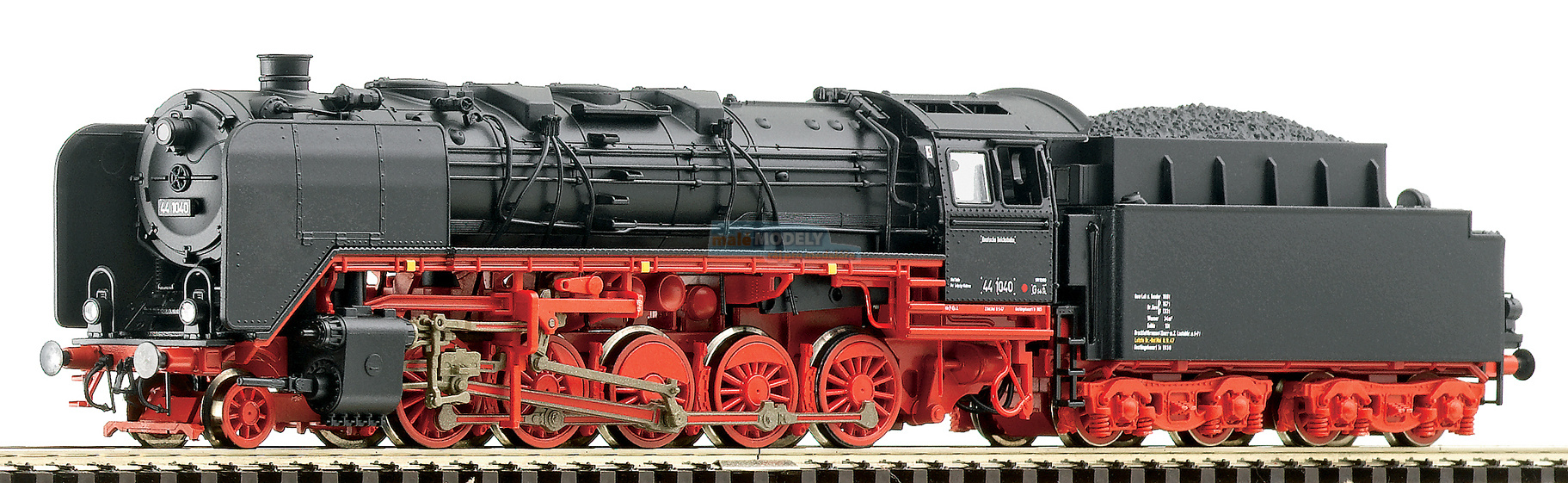 Parní lokomotiva BR 44