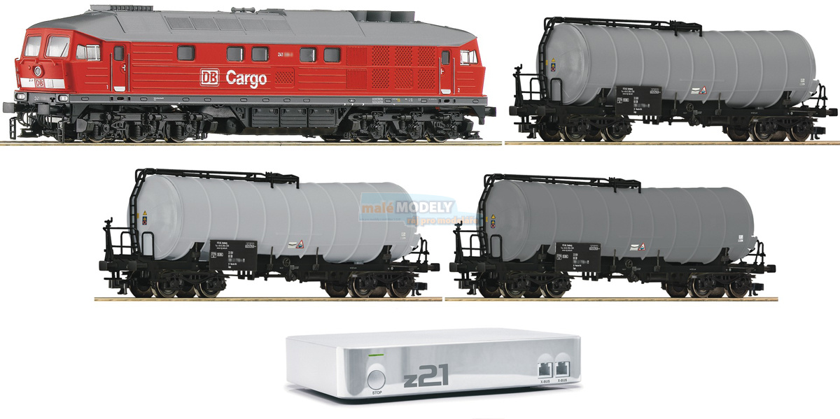 Digitální set dieselové lokomotivy BR 241 a tří cisternových vozů - centrála z21