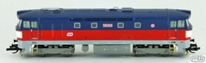 [Lokomotivy] → [Motorov] → [T478.1 „Bardotka”] → CD-749-121: dieselov lokomotiva erven-modr, ed pojezd