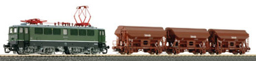 [Soupravy] → [S lokomotivou] → 500663: set elektrick lokomotivy BR 242 a t nkladnch voz typu Tds