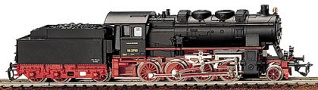 [Lokomotivy] → [Parní] → [BR 56] → 02233: černá s červeným pojezdem