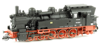 [Lokomotivy] → [Parní] → [BR 94] → 31912: parní lokomotiva černá s červeným pojezdem, protitlaková brzda Riggenbach