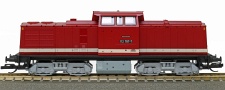 [Lokomotivy] → [Motorové] → [V 100] → 01415: červená s krémovým pruhem a šedými podvozky