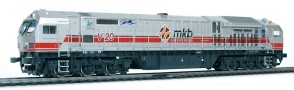 [Lokomotivy] → [Motorové] → [Blue Tiger] → 55530: stříbrná s červeným pásem a černým pojezdem