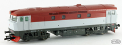 [Lokomotivy] → [Motorové] → [T478.1 „Bardotka”] → TT751_T230: dieselová lokomotiva červená-bílá