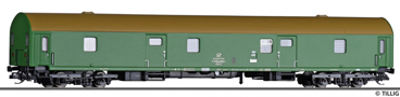 [Osobní vozy] → [Rychlíkové] → [typ Y] → 16816: poštovní vůz zelený s olivovou střechou