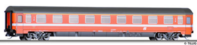 [Osobní vozy] → [Rychlíkové] → [typ Eurofima] → 13538: oranžový s bílým pásem a šedou střechou 1. tř.