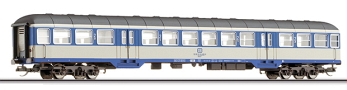 [Osobní vozy] → [Rychlíkové] → [typ Halberstadt] → 01618 E: modrý-bílý s šedou střechou 2. tř.