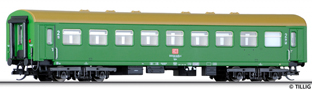[Osobní vozy] → [Spěšné a osobní] → [4-osé rekonstruované] → 16620: zelený s rezavě hnědou střechou 2. tř.