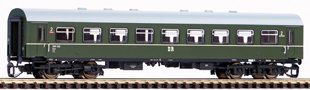 [Osobní vozy] → [Spěšné a osobní] → [4-osé rekonstruované] → 47605: rekonstruovaný osobní vůz zelený s šedou střechou 2. tř.