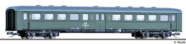 [Osobní vozy] → [Spěšné a osobní] → [4-osé E5] → 501737: osobní vůz zelený s šedou střechou 2. tř.