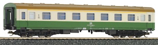 [Osobní vozy] → [Spěšné a osobní] → [4-osé modernizované] → 95603: zelený-slonová kost 1. tř.