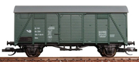 [Nákladní vozy] → [Kryté] → [2-osé Ztr (Glm)] → M2001: krytý nákladní vůz zelený s šedou střechou
