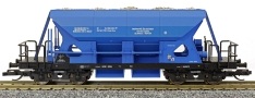[Nákladní vozy] → [Samovýsypné] → [4-osé Faccs (Sas)] → M1502: modrý s nákladem štěrku „Moravské železárny“