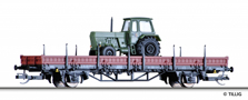 [Nákladní vozy] → [Nízkostěnné] → [2-osé Ks] → 501433: nízkostěnný nákladní vůz červenohnědý s nákladem traktoru „NVA“