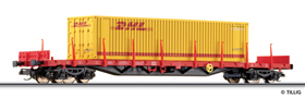 [Nákladní vozy] → [Nízkostěnné] → [4-osé plošinové Rgs] → 15579: nákladní plošinový vůz červený s jedním kontejnerem 40′ „DHL“